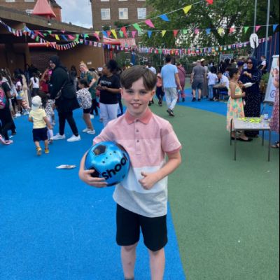 9939f5e2-1f68-43e9-b2fa-d0473a590a04